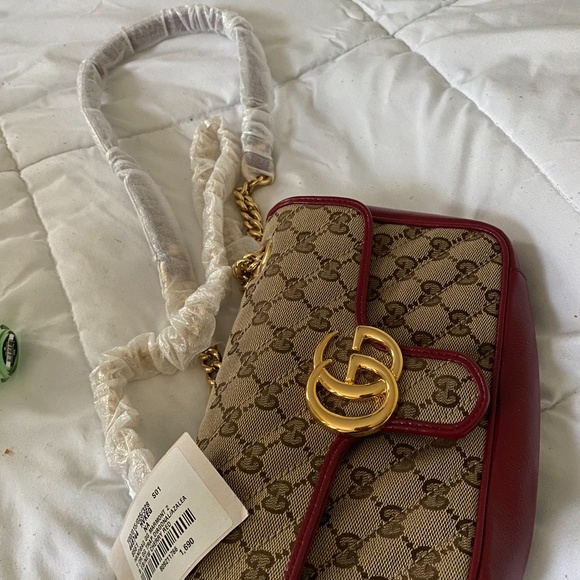 Gucci Handbags - Gucci GG Marmont Small Matelassé Shoulder Bag-RED